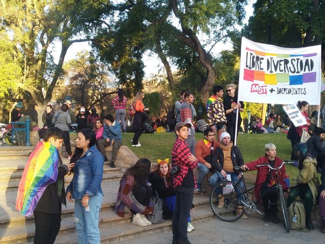 Marcha contra Trans y travesticidios y por Derechos